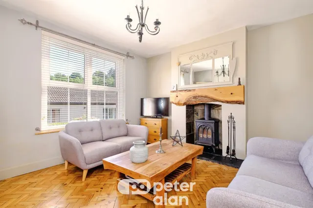 Viaduct Road, Pontypool, NP4, photo 2