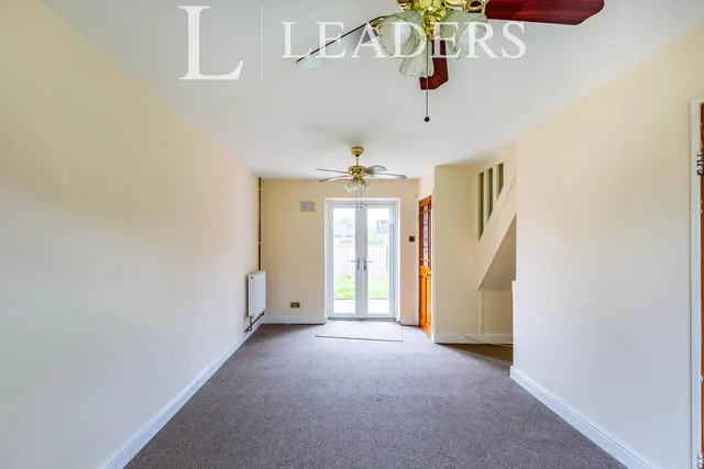 Greenside, Northampton, NN3, photo 2