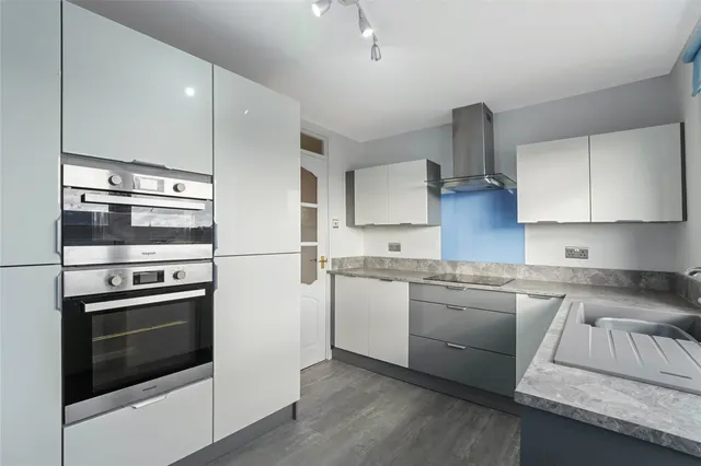 Ferryden Court, Whiteinch, G14, photo 3