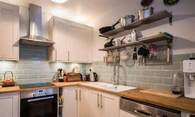 Campbell Road, London, E3, photo 3