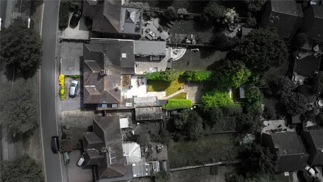 Wokingham Road, Earley, RG6, photo 2