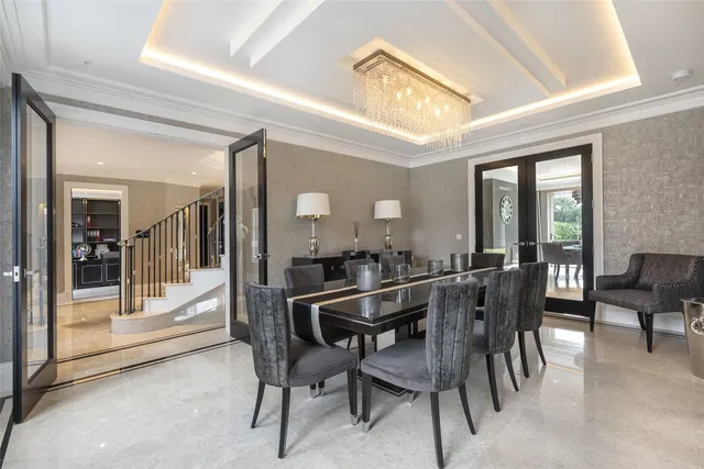 Monks Road, Wentworth Estate, GU25, photo 3