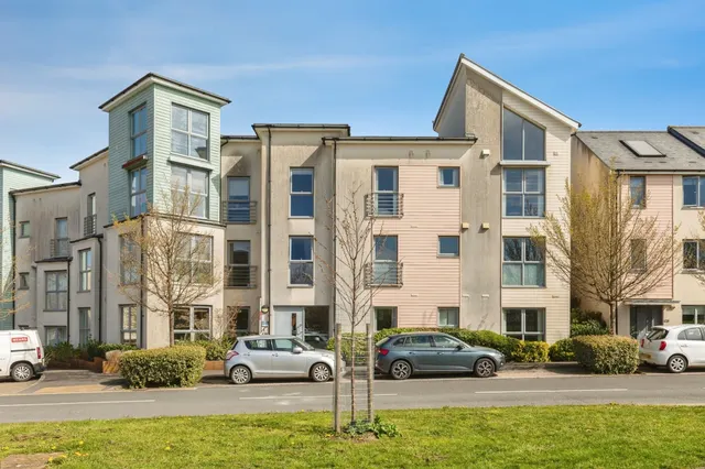 Long Down Avenue, Bristol, photo 1