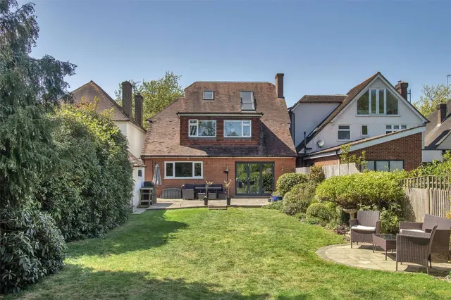 St. Johns Road, Tunbridge Wells, TN4, photo 2