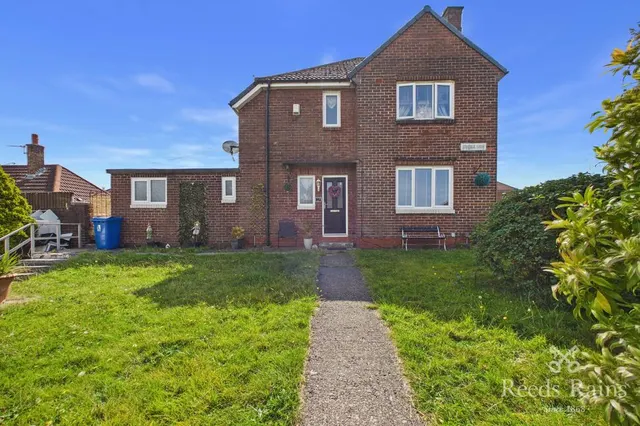 Ambleside, Wigan, WN5, photo 1