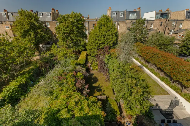Photo 2 — Dorncliffe Road, Fulham, South West London