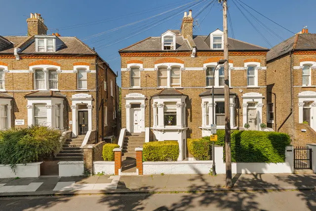 Dorncliffe Road, Fulham, South West London, photo 1