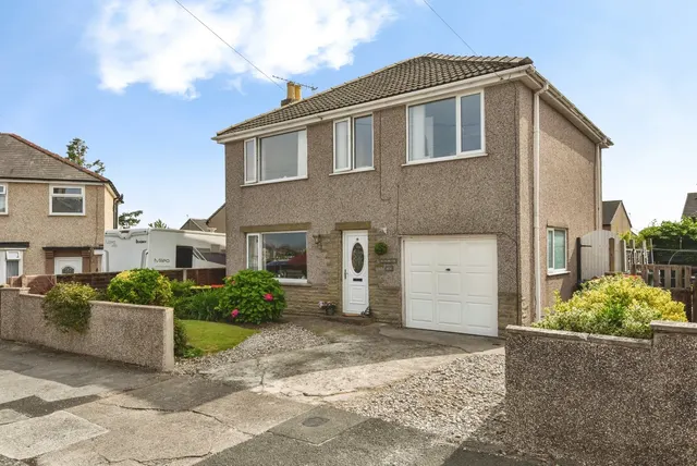 Brentlea Crescent, Heysham, LA3, photo 1