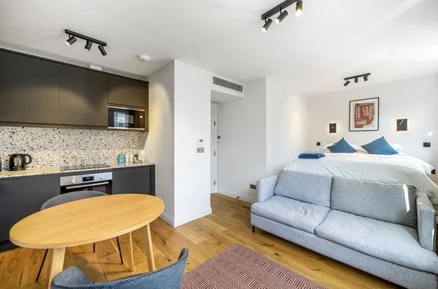 Coleherne Road, London, SW10, photo 1