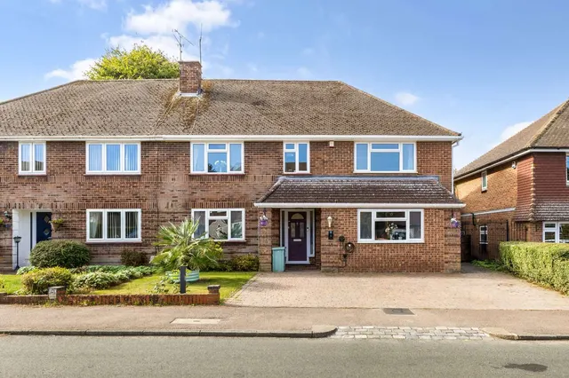 Oakwell Close, Dunstable, LU6, photo 1