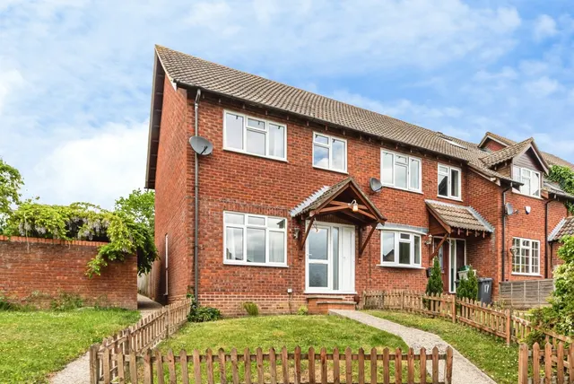 Purbrook Road, Tadley, RG26, photo 1