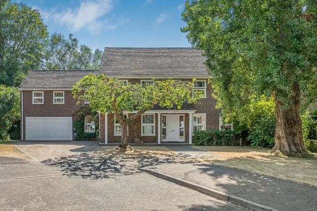 Garthside, Church Road, Ham, Richmond, TW10 5JA, photo 1