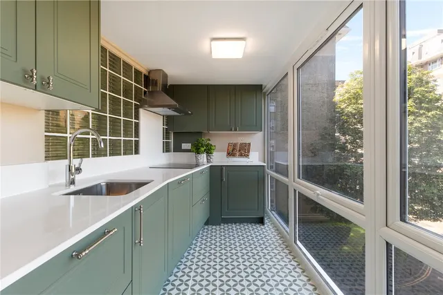 Boydell Court, St John's Wood Park, NW8, photo 2