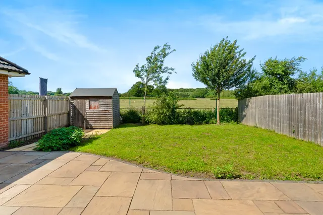 Great North Close, Wetherby, LS22, photo 2