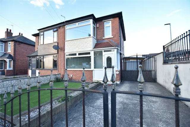 3 bedroom house, Somerville Green, Leeds, LS14