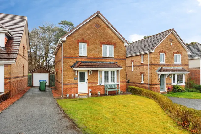 Buchanan Crescent, Livingston, EH54, photo 3
