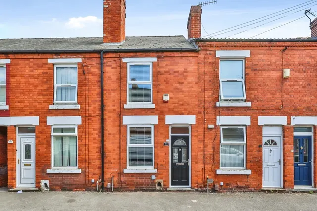 Carlingford Road, Hucknall, Nottingham, Nottinghamshire, NG15, photo 1