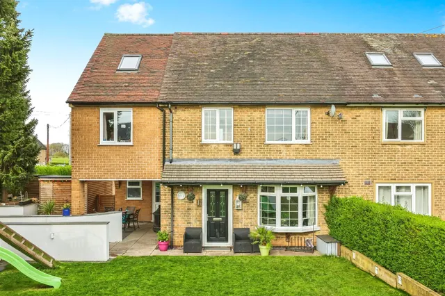 Tansley Avenue, Stanley Common, DE7, photo 1