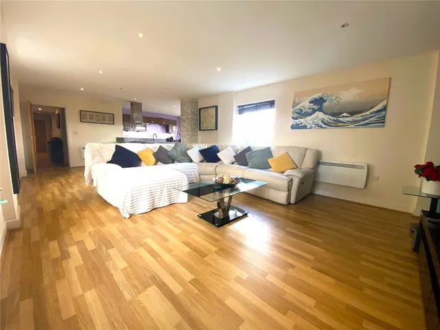 Commercial Road, Bournemouth, BH2, photo 1