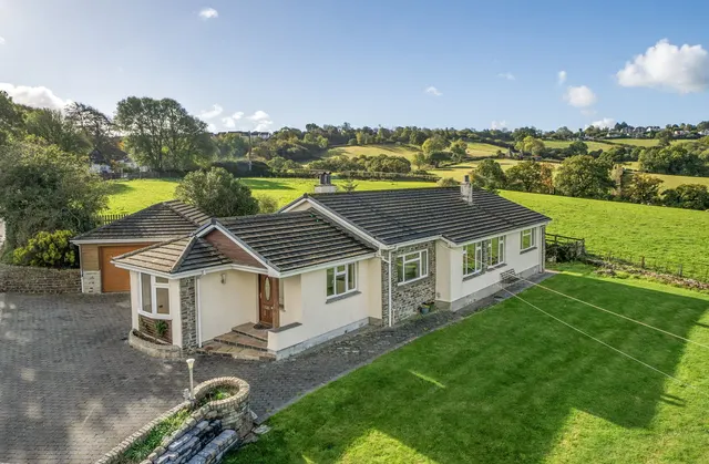 Higher Bamham, Launceston, PL15, photo 1