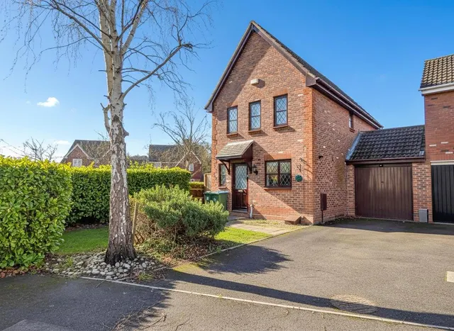 Larkspur Close, Littlehampton, photo 1