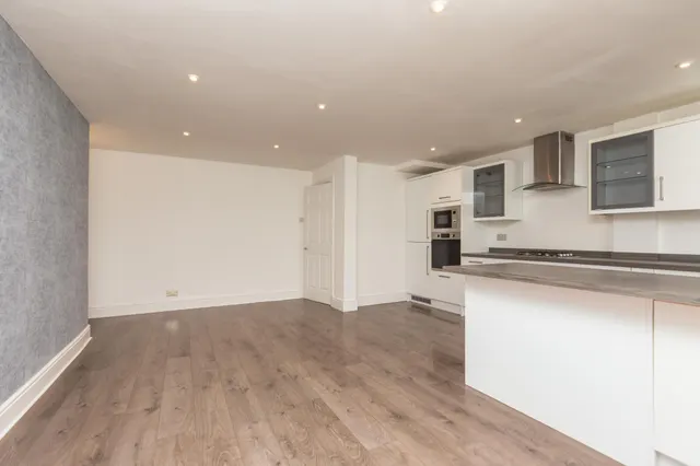 Lawson Road, Blackpool, FY3, photo 3