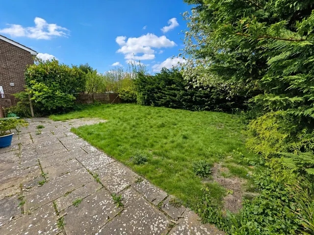 Langdon Avenue, Aylesbury, HP21, photo 2