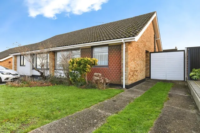 Chaplin Close, Chelmsford, Essex, CM2, photo 1