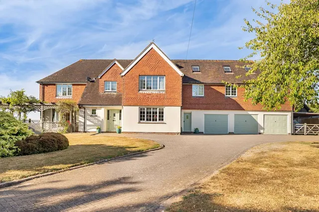 Duncton, Petworth, West Sussex, GU28 0JZ, photo 1