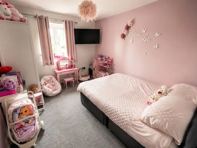 Photo 2 — Kirk Road, Branston, Lincoln, Lincolnshire, LN4