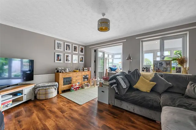 House Under Offer with 3 bedrooms in Steeple Bumpstead, Nr Haverhill, CB9, photo 2
