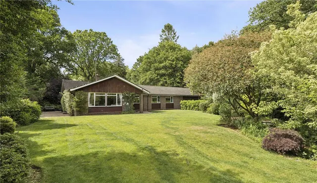 Lodsworth, Petworth, GU28, photo 1
