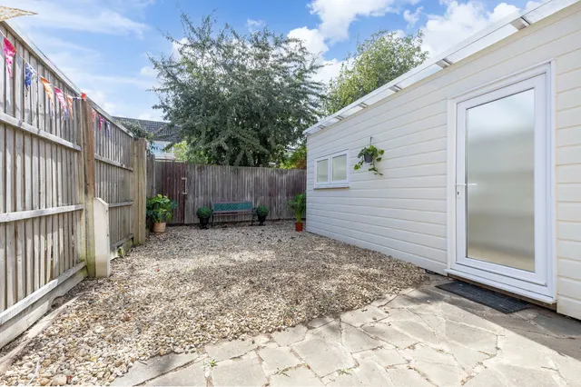 Belworth Drive, Cheltenham, GL51, photo 3