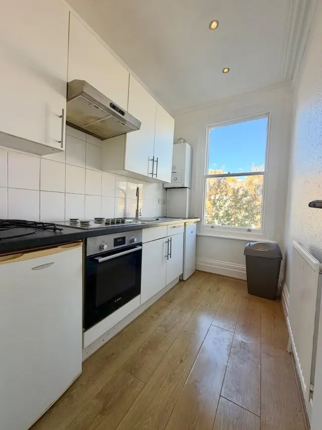 Claremont Road, Highgate, photo 2