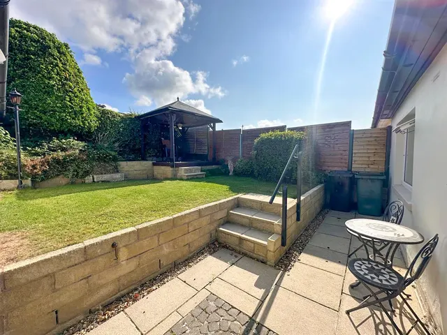 Photo 2 — Aireville Drive, Silsden, BD20 0HU