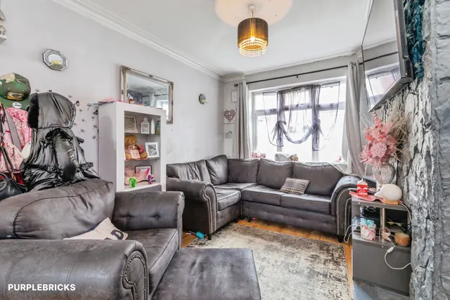 Livingstone Road, Gillingham, ME7, photo 2