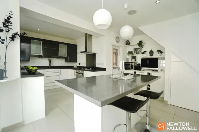 Nanpantan Road, Loughborough, LE11, photo 2