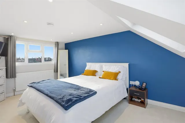 Photo 3 — Prince Of Wales Road, Sutton, SM1 3PE