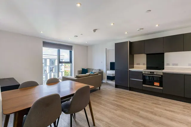 Woden Street, Salford, M5, photo 3