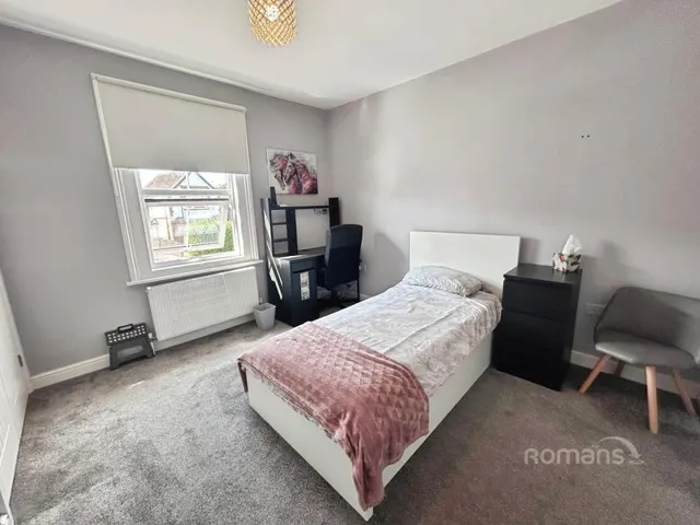 Grovelands Road, Reading, RG30, photo 3