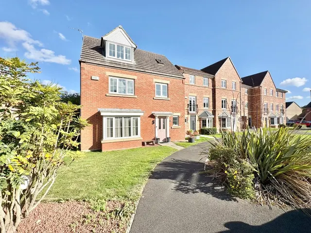 Alnwick Drive, Spennymoor, DL16, photo 1