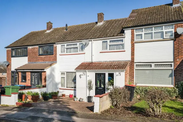 Whitby Close, Bletchley, Milton Keynes, Buckinghamshire, MK3 6NN, photo 1