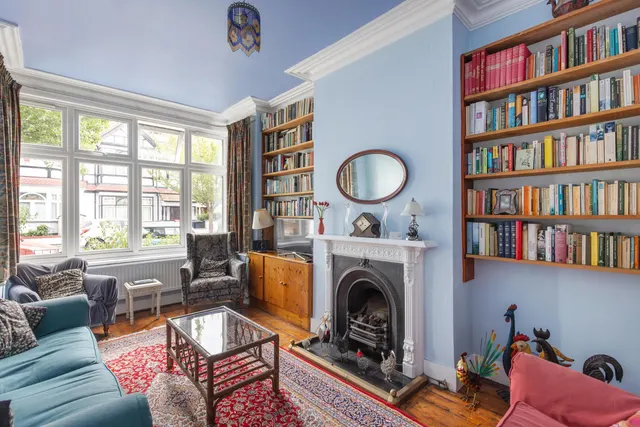 Lancaster Gardens, London, W13, photo 2