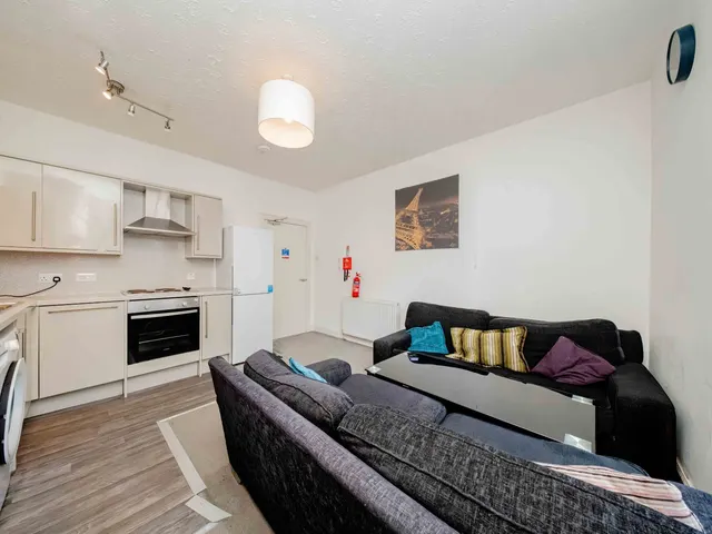 Arbroath Road, Dundee, DD4, photo 2