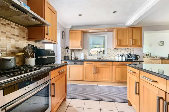 Photo 3 — Hampton Close, Church Crookham, Fleet, Hampshire, GU52 8LB