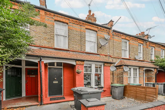 Ground Floor Flat, 167 Moselle Avenue, London, photo 1