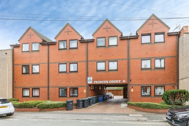 Princes Street, Kettering, photo 1