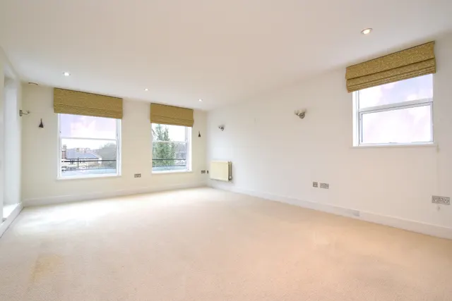 Photo 2 — Wooderson Court, 55 Rectory Road, BR3