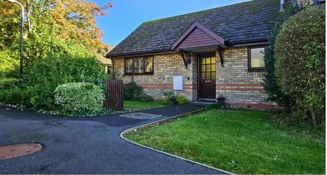 Ash Grove, Burwell, Cambridge, photo 1