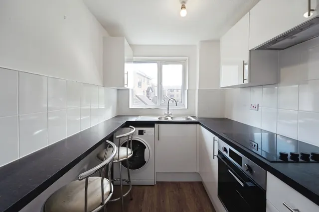 Waverley Road, Walthamstow, E17, photo 2